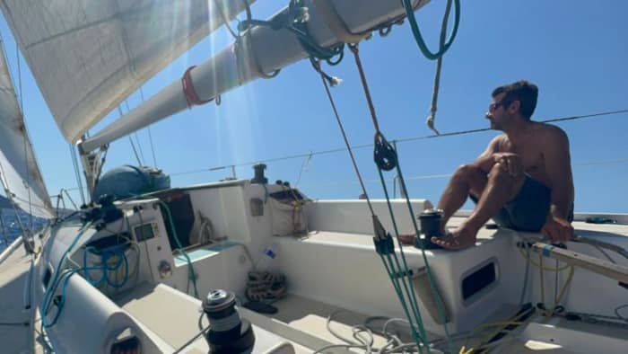 Discover La Ciotat on a full-day sailboat trip