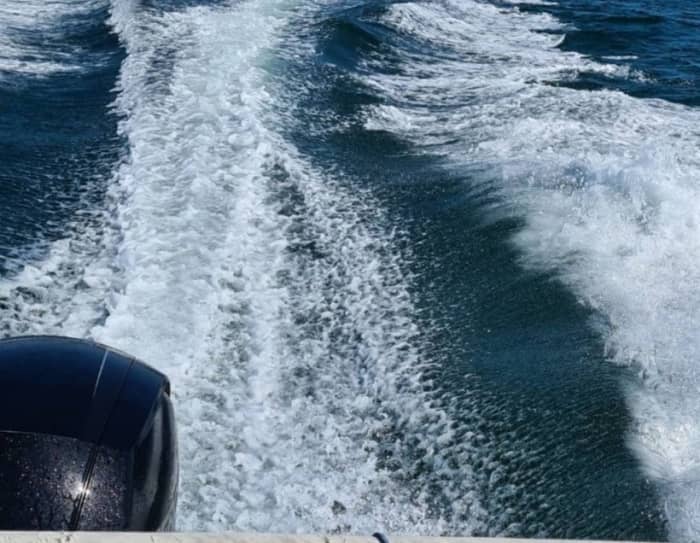 Zrelaksuj się w Auray: 10 godzin słońca na motorówce