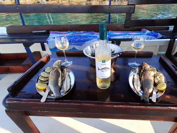 Adriatische ontsnapping: 6 uur durend eilandavontuur met zwemmen, snorkelen en dolfijnen spotten