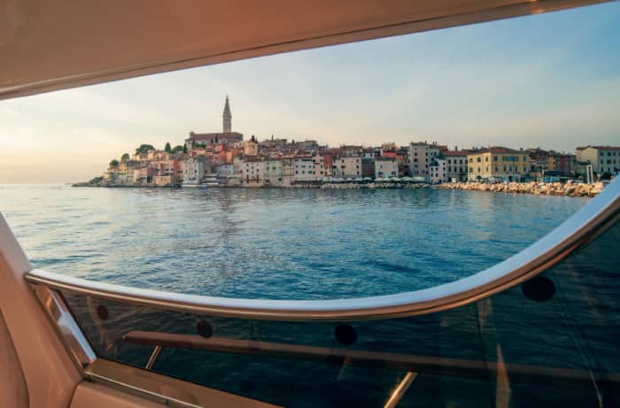 Sail in Style: Full-Day Venice Adventure