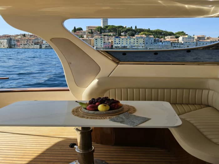 Sail in Style: Full-Day Venice Adventure