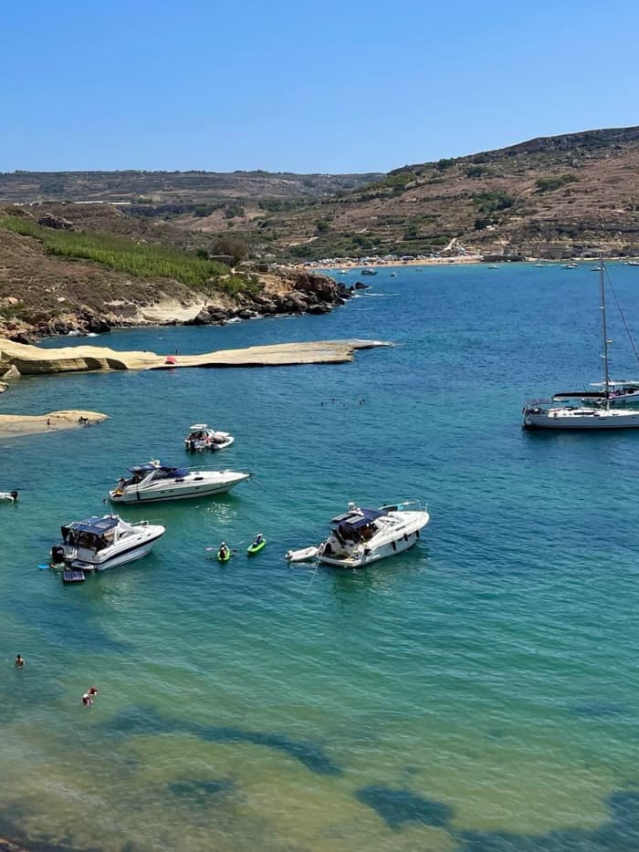 Półdniowa prywatna wycieczka łodzią – odkryj Maltę, Comino i Gozo na swój sposób