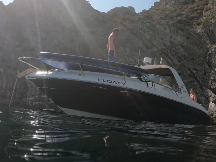Ein Tag in Sesimbra mit einem Motorboot