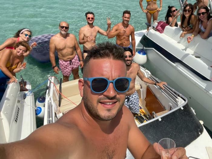 Ihr Tag in Marsala: Mieten Sie ein Motorboot für 8,5 Stunden voller Entdeckungen
