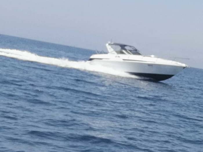 Ihr Tag in Marsala: Mieten Sie ein Motorboot für 8,5 Stunden voller Entdeckungen