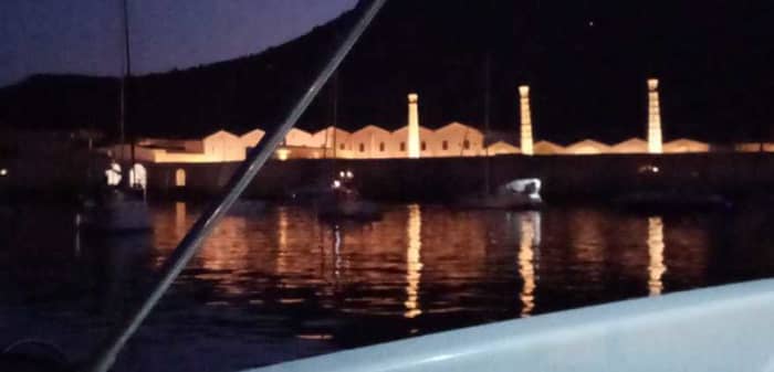 Ihr Tag in Marsala: Mieten Sie ein Motorboot für 8,5 Stunden voller Entdeckungen