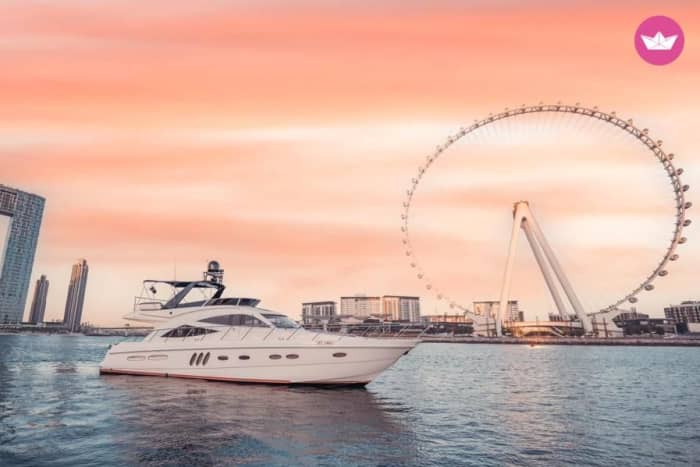 Dubai Marina: 4-Hour Premium Full Coastal Discovery