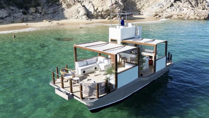 Half-day Cabo San Lucas discovery: Your short escape on a motorboat