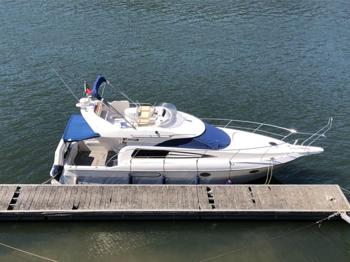 Half-day Castelo de Paiva discovery: Your short escape on a motorboat