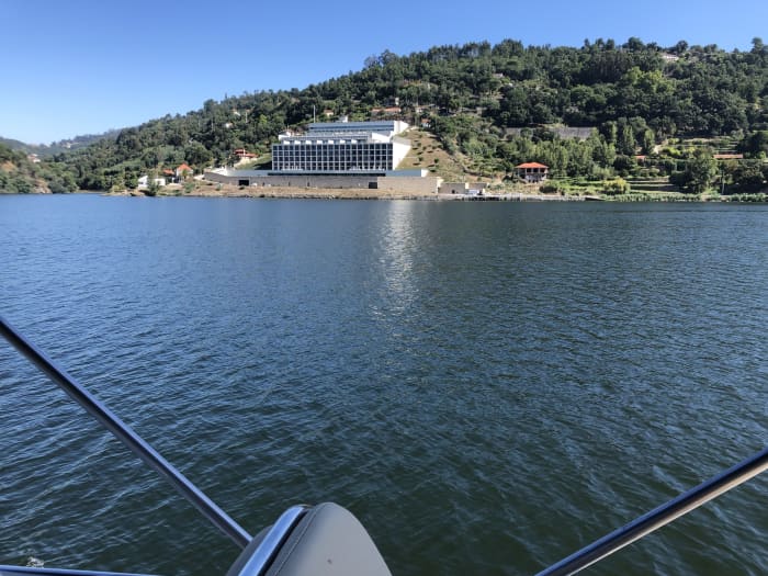 Half-day Castelo de Paiva discovery: Your short escape on a motorboat