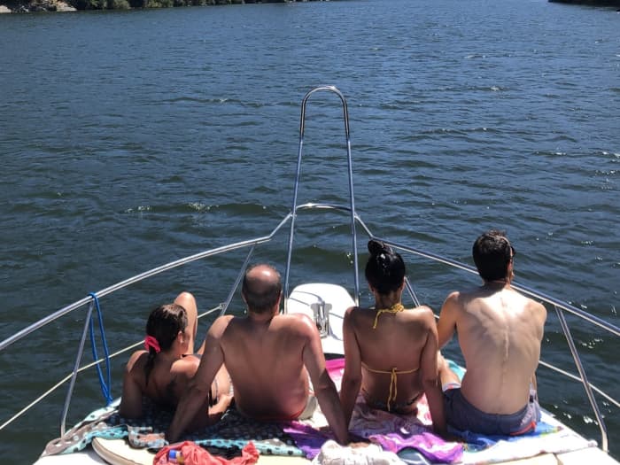 Half-day Castelo de Paiva discovery: Your short escape on a motorboat