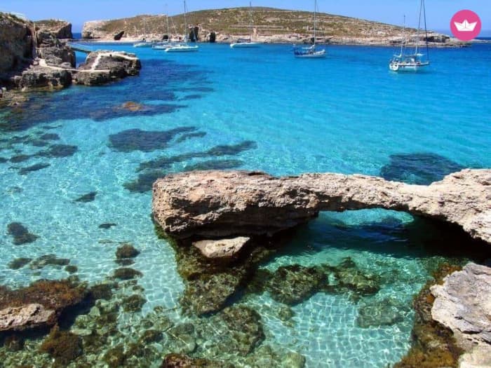 4 uur durende privé speedbootavontuur naar de Comino Blue Lagoon, vertrek vanuit Sliema St. Julian's