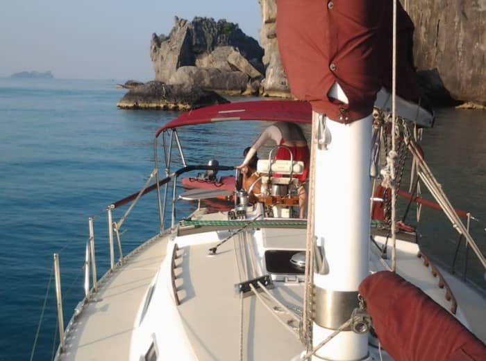 Breng een 7 uur durende zeiltocht door rond het district Ko Samui op een zeilboot.