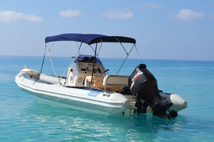 Disfruta de 6 horas en lancha motora para explorar Preveza.