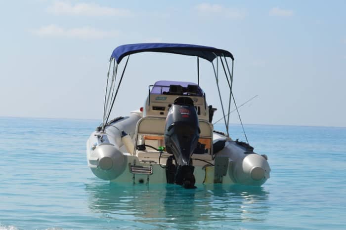 Disfruta de 6 horas en lancha motora para explorar Preveza.