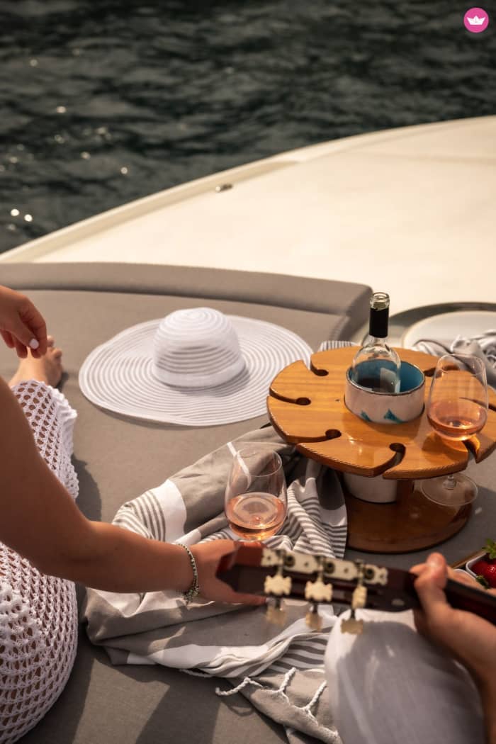Romantic Sunset Vibes from Positano on the Amalfi Coast by Private Boat Tour