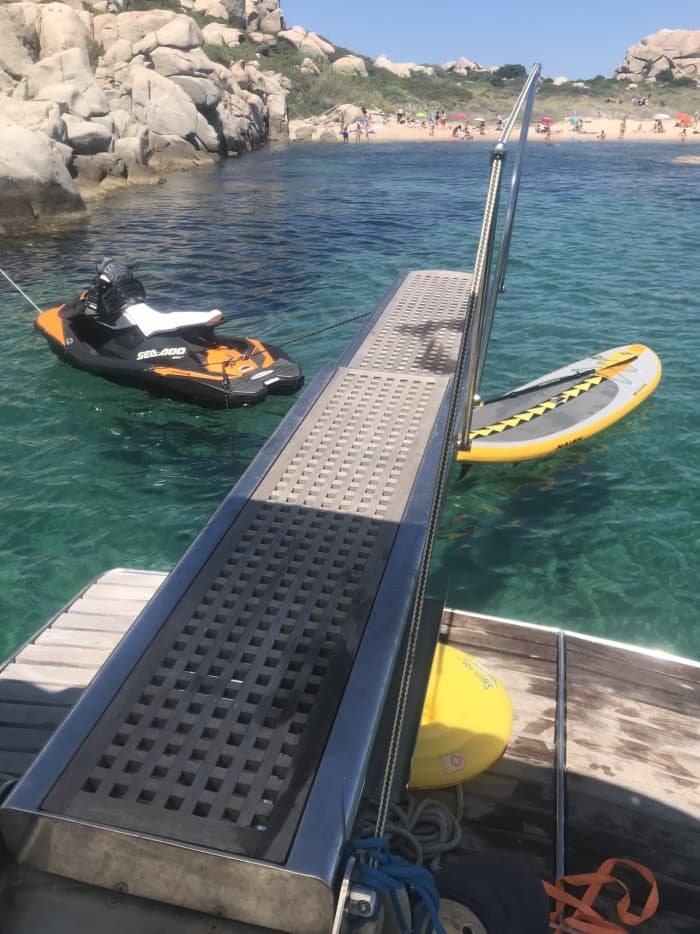 Dolce Vita: discovering the entire Maddalena Archipelago, Corsica, and returning to Porto Cervo by speedboat