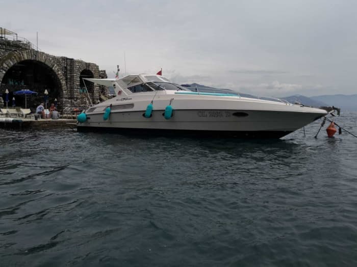 Dolce Vita: discovering the entire Maddalena Archipelago, Corsica, and returning to Porto Cervo by speedboat