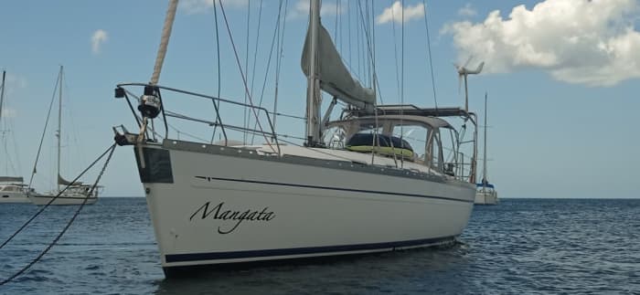 Het beste van Pointe-à-Pitre beleef je vanaf het water: een privé-dagtocht op een zeilboot