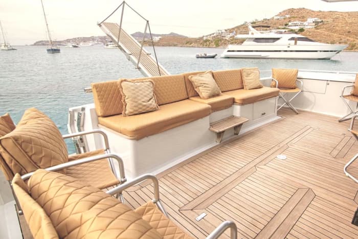 Croisière privée au coucher du soleil – Une soirée romantique en mer