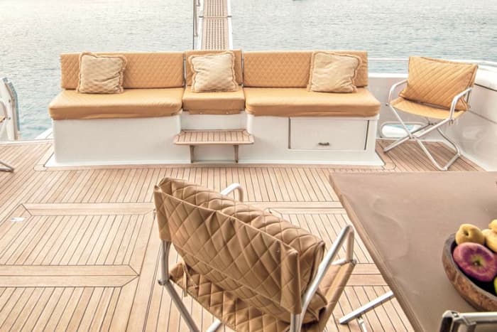 Croisière privée au coucher du soleil – Une soirée romantique en mer
