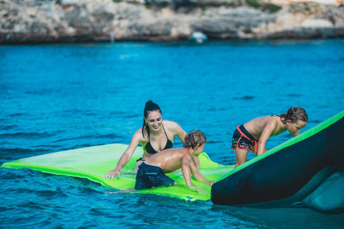 Descubra la bahía de Saint Tropez en barco privado