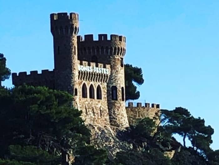 The Smuggling Route: 3h Boat Adventure Along the Costa Brava