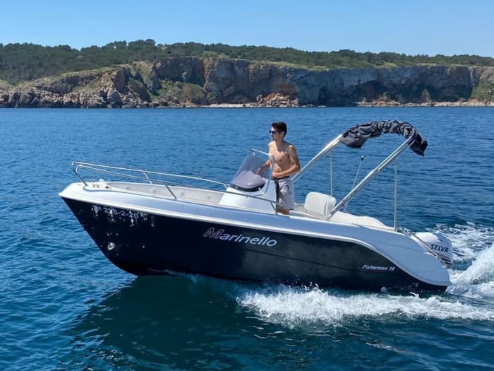 Half-day boat trip in L'Estartit on a motorboat