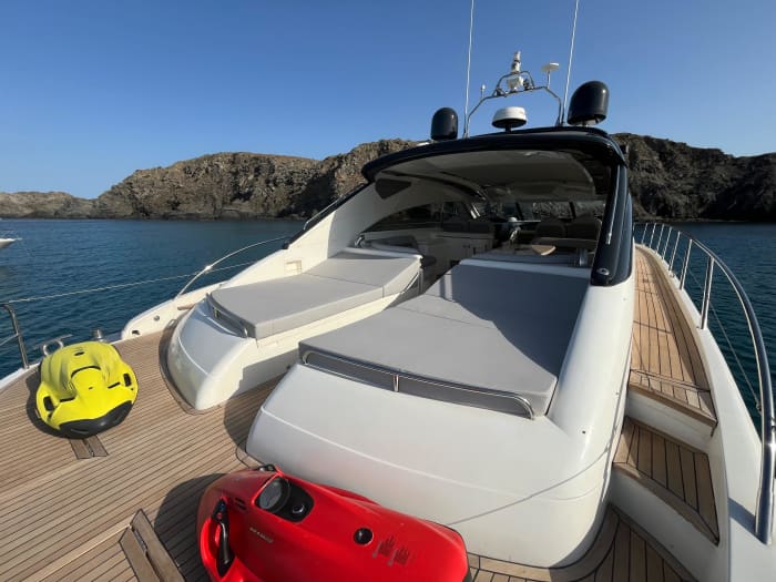 VIP ESCAPE – Luxuriöses privates Yacht-Erlebnis in Menorca