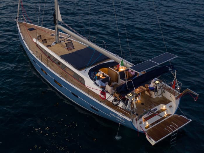 Palermo from the Sea on a Luxury Yacht, Exclusive Tour - Four Hours Sailing Between Mondello and Capo Gallo