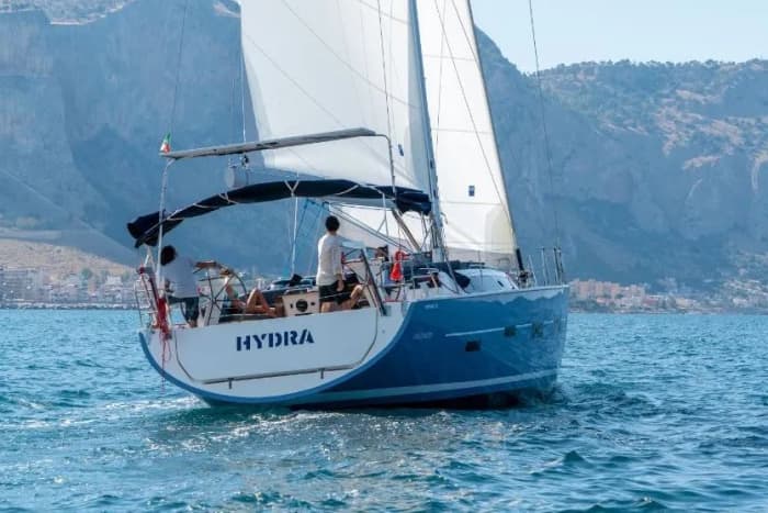 Palermo from the Sea on a Luxury Yacht, Exclusive Tour - Four Hours Sailing Between Mondello and Capo Gallo