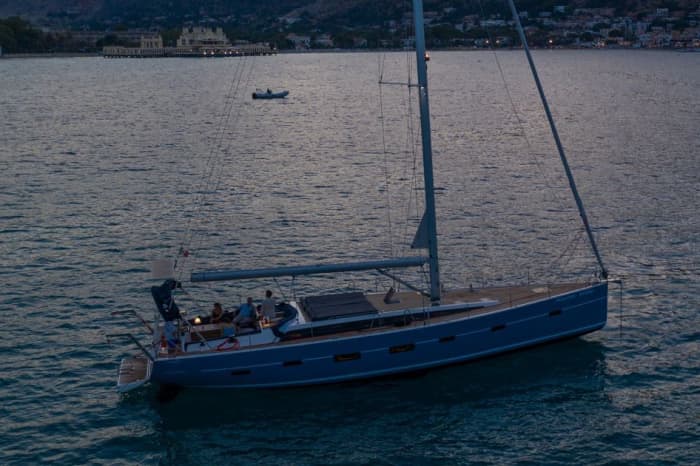 Palermo from the Sea on a Luxury Yacht, Exclusive Tour - Four Hours Sailing Between Mondello and Capo Gallo