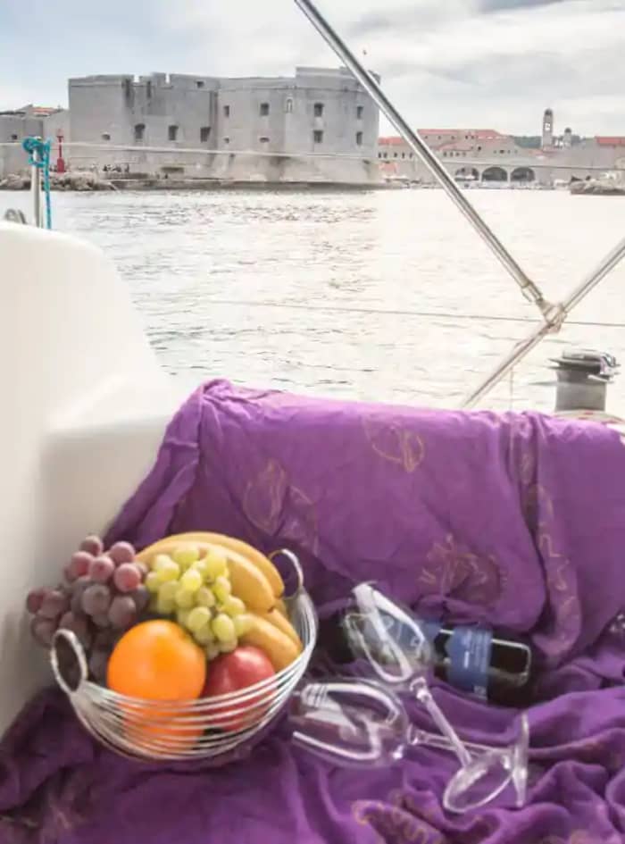 Całodniowa wycieczka żaglówką po Wyspach Elafickich: Koločep, Lopud i Šipan – malownicze żeglarstwo i odosobnione plaże
