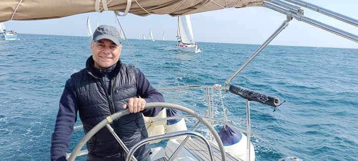Private 4-hour sailing excursion in Barcelona.
