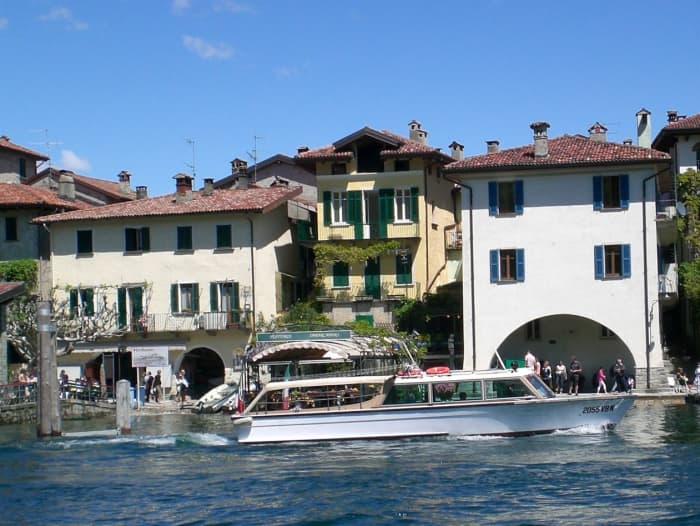 Visite nocturne de l'Isola Bella, des pêcheurs et de la mère