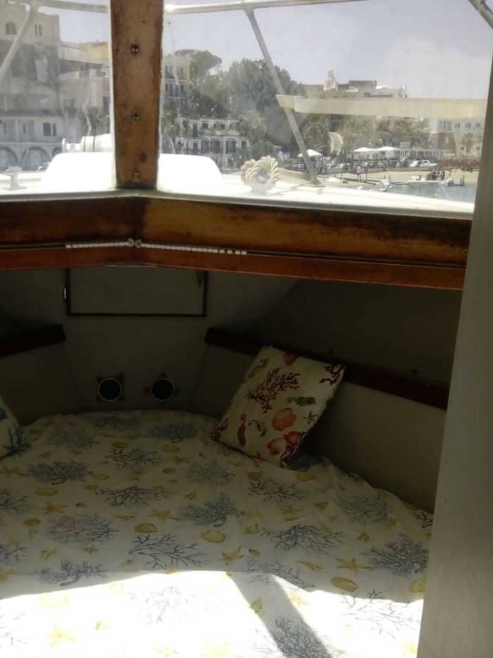 Your private motorboat for a day around Ischia and beyond.