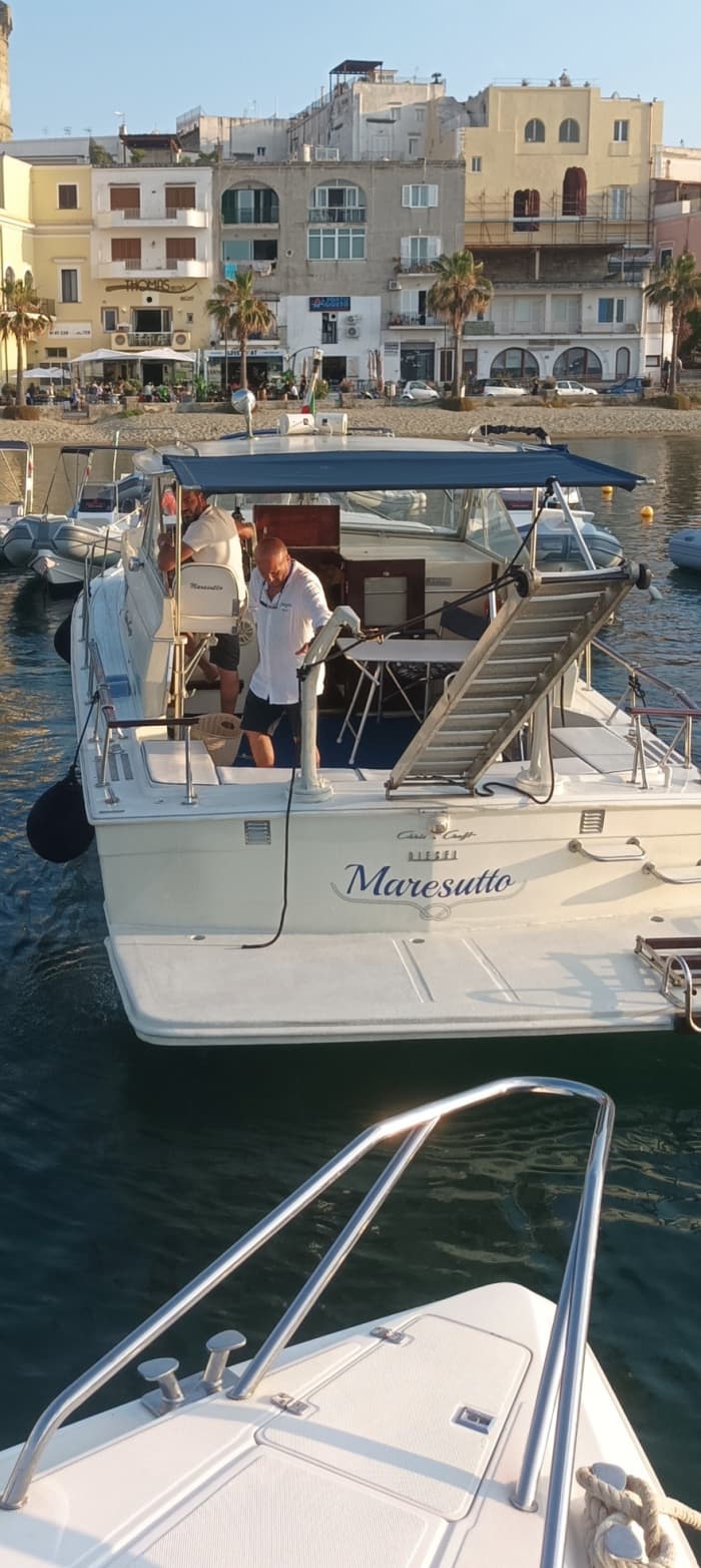 Your private motorboat for a day around Ischia and beyond.