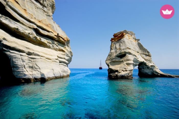 Half-Day Private Cruise to Antiparos and the Blue Lagoon