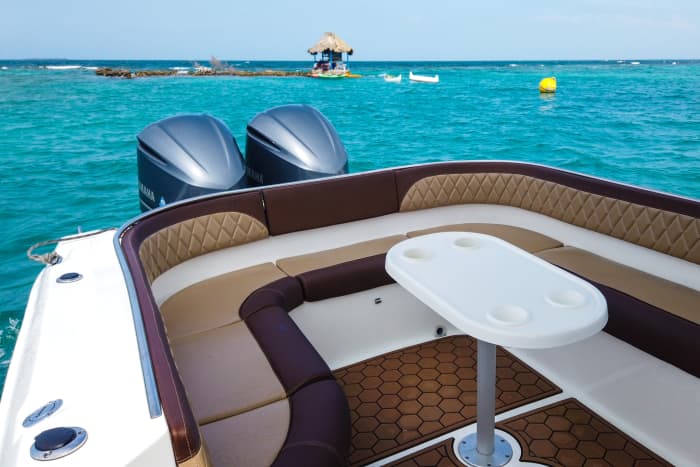Verbringen Sie einen ganzen Tag auf einem Motorboot in Cartagena