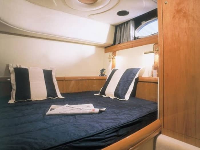 Profitez d'une excursion de 8 heures en bateau à moteur à Porto Santo Stefano.