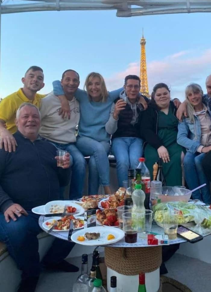 Balade Privée sur la Seine : Paris Iconique en 60 Minutes