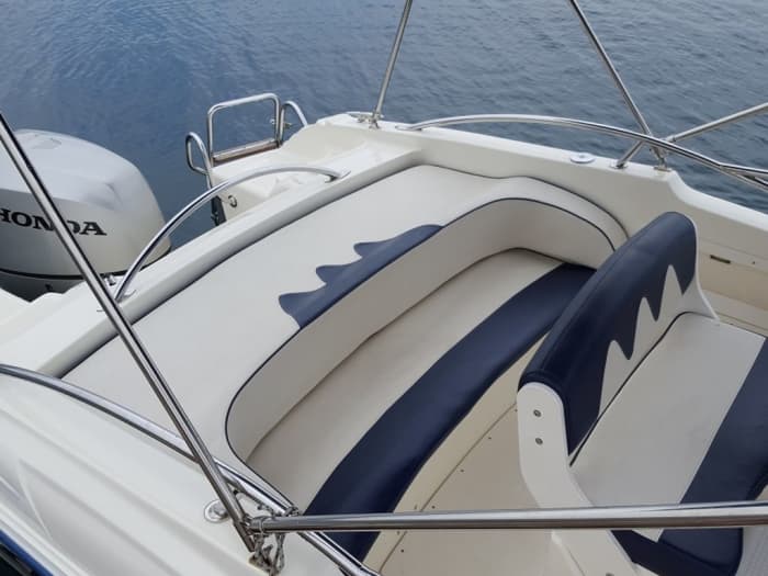 Votre journée à Opatija : louez un bateau à moteur pour une journée complète de découverte.