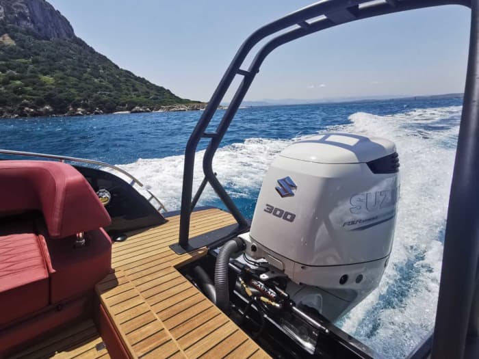 The Pearls of the Northeast: Tavolara and Molara from the sea