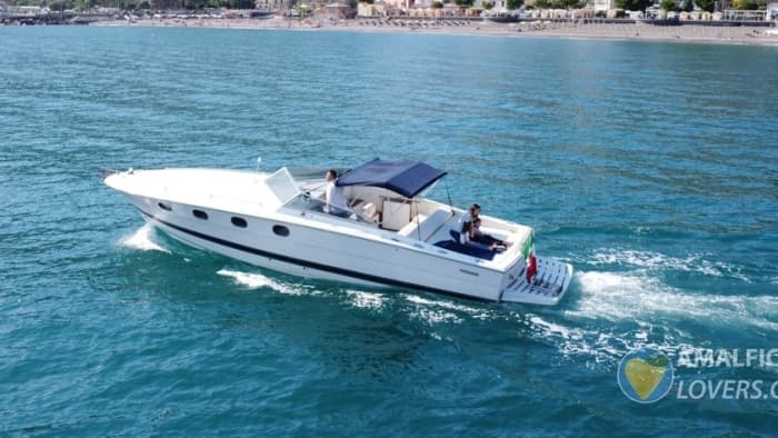 3h30 of sunshine around Salerno in a motorboat