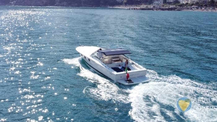 3h30 of sunshine around Salerno in a motorboat
