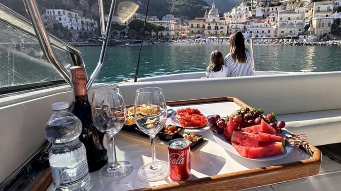 3h30 of sunshine around Salerno in a motorboat