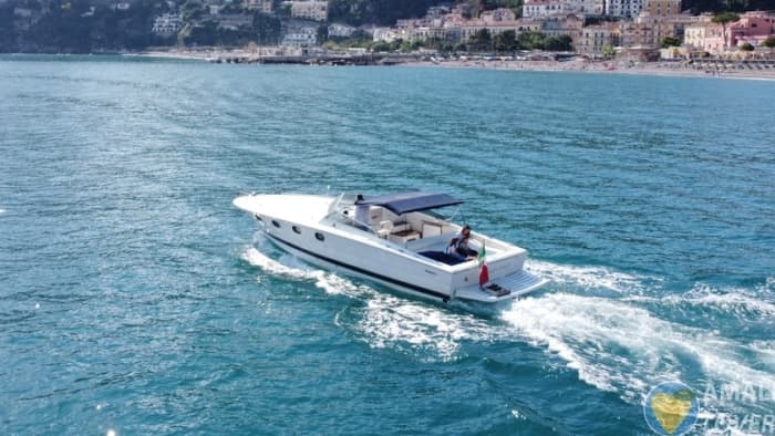3h30 of sunshine around Salerno in a motorboat