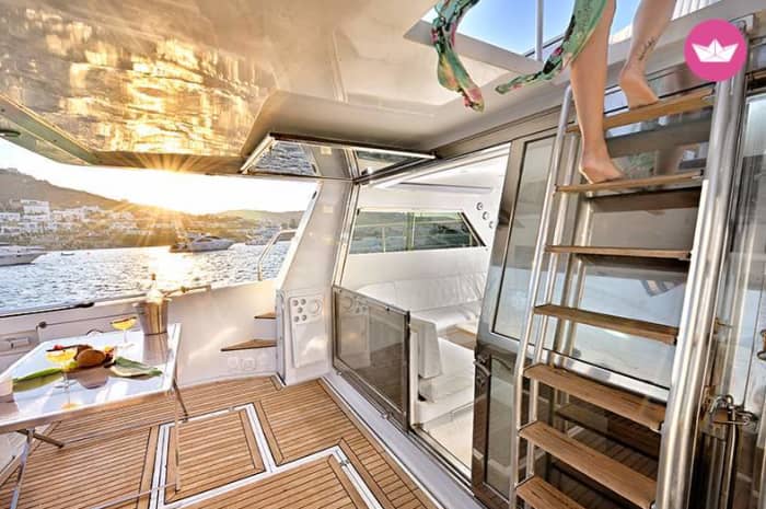 Golden Horizons: A Private Sunset Dinner Experience