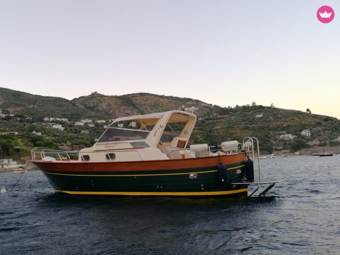 Positano and the hidden bays tour