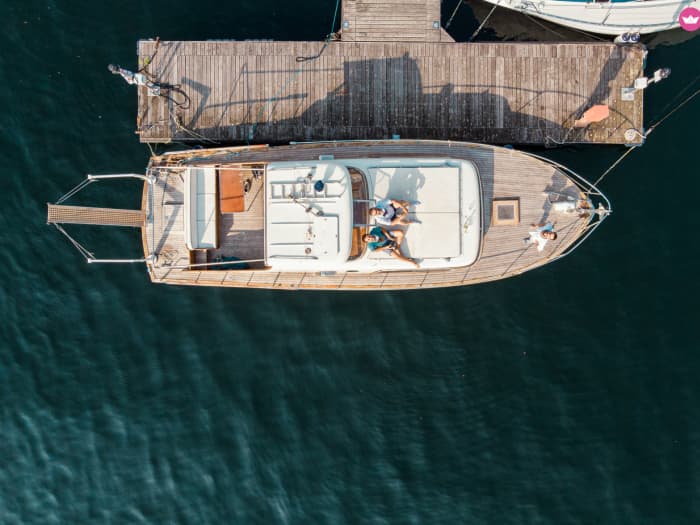 Full-Day Private Boat Tour on Lake Como